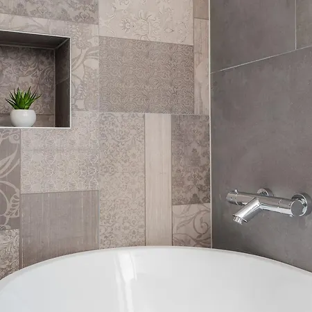 Luxury White Pearl With Pool Villa Trogir